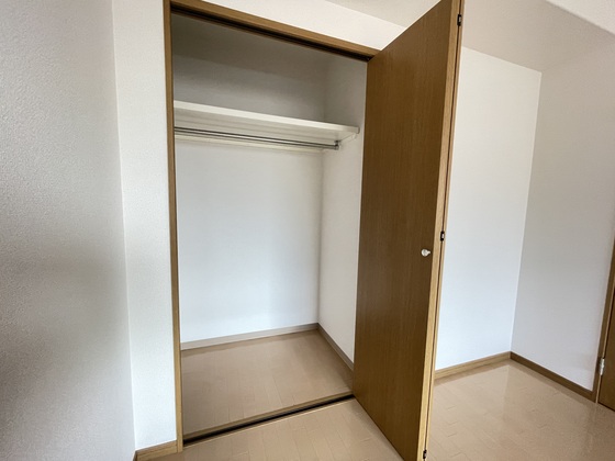 収納　※別部屋の写真です