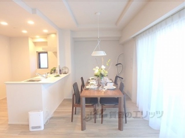 居室・リビング　リビング