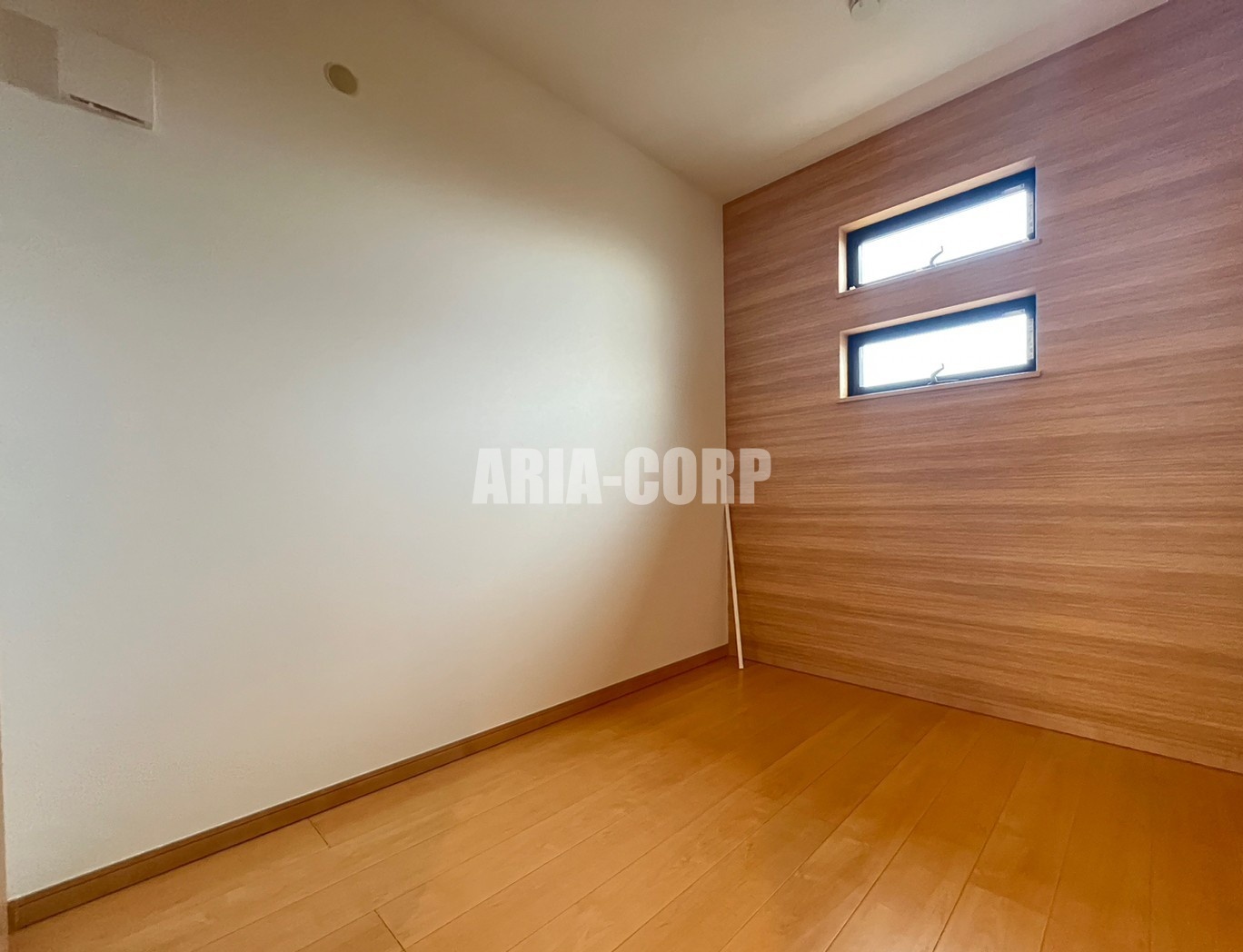 その他部屋・スペース　（同仕様）落ち着いた雰囲気の洋室です♪