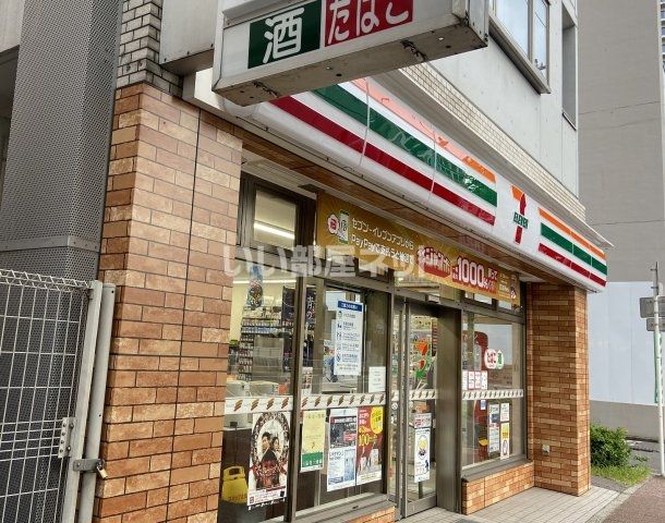 コンビニ　セブンイレブン 横浜東神奈川1丁目店（コンビニ）まで494m