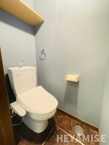 トイレ　※同間取りの別の階のお部屋の写真です※