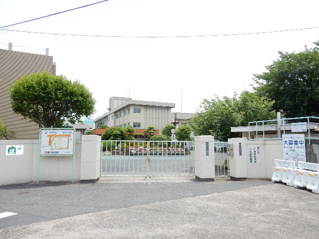 小学校　岡山市立清輝小学校（小学校）まで740m