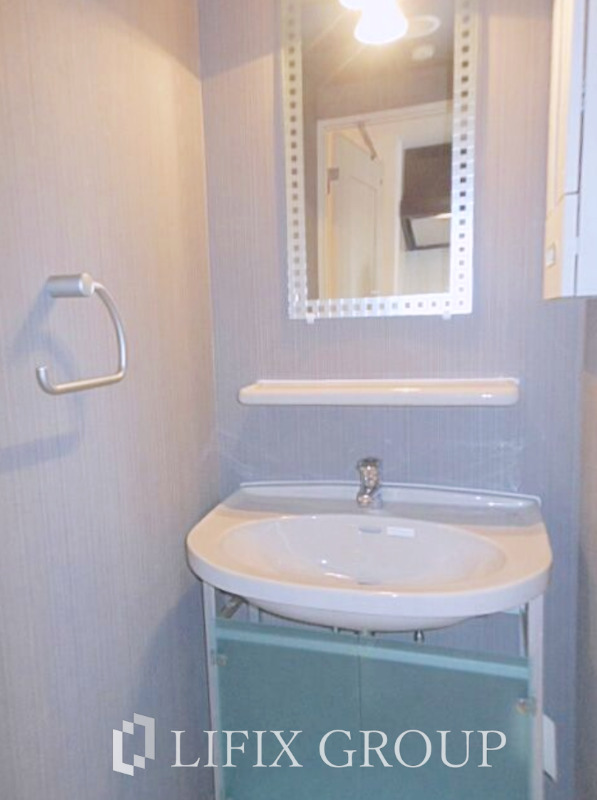 洗面設備　独立洗面台