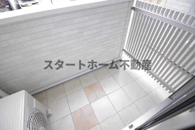 バルコニー　バルコニーがあります