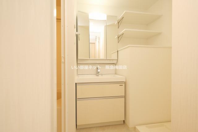 洗面設備　同仕様