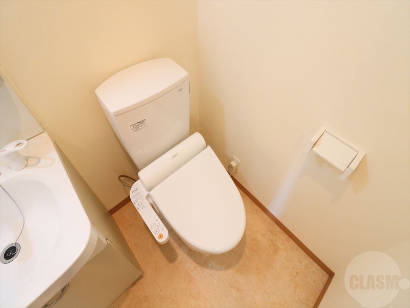 トイレ　シャワートイレ