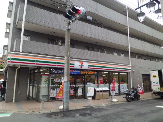 コンビニ　セブンイレブン松戸樋野口店（コンビニ）まで393m
