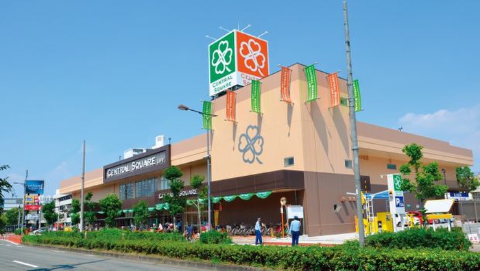 スーパー　ライフ高殿店（スーパー）まで400m