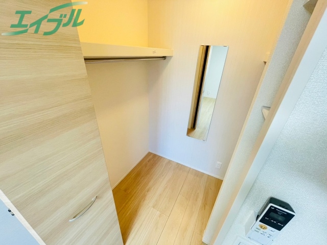 収納　同物件別室の画像です