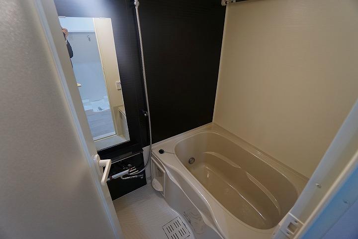 バス・シャワールーム　☆くつろげるお風呂☆