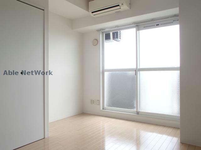 居室・リビング　※同物件別部屋の写真です。