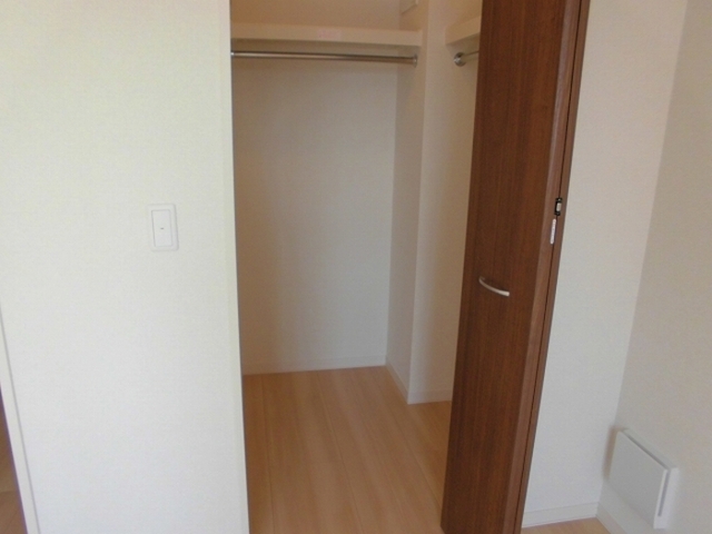 収納　ウォークインクローゼット