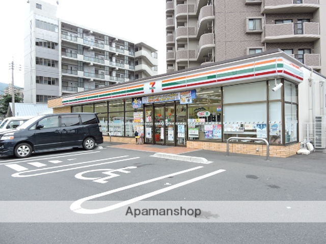 コンビニ　セブンイレブン門司東新町１丁目店（コンビニ）まで210m