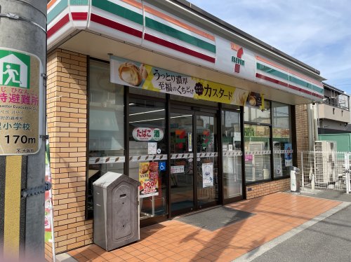コンビニ　セブンイレブン ＪＲ塚本駅西店（コンビニ）まで400m