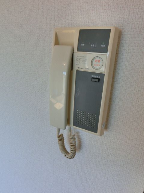 セキュリティ　インターホンあります