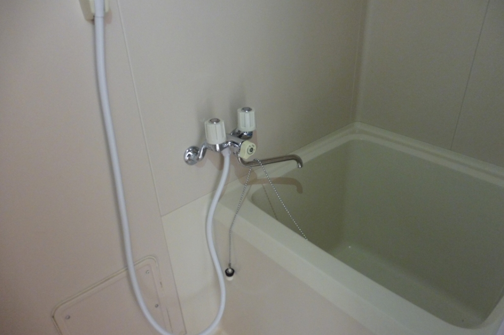 バス・シャワールーム　浴室