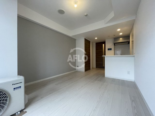 居室・リビング　MELDIA　CREST　TAPP難波WEST（メディアクレ