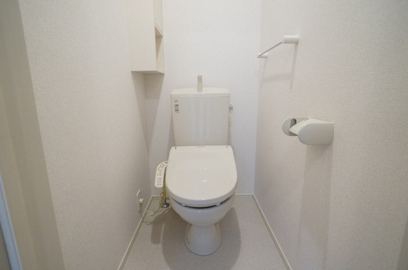 トイレ　図面と現状に相違がある場合には現状を優先