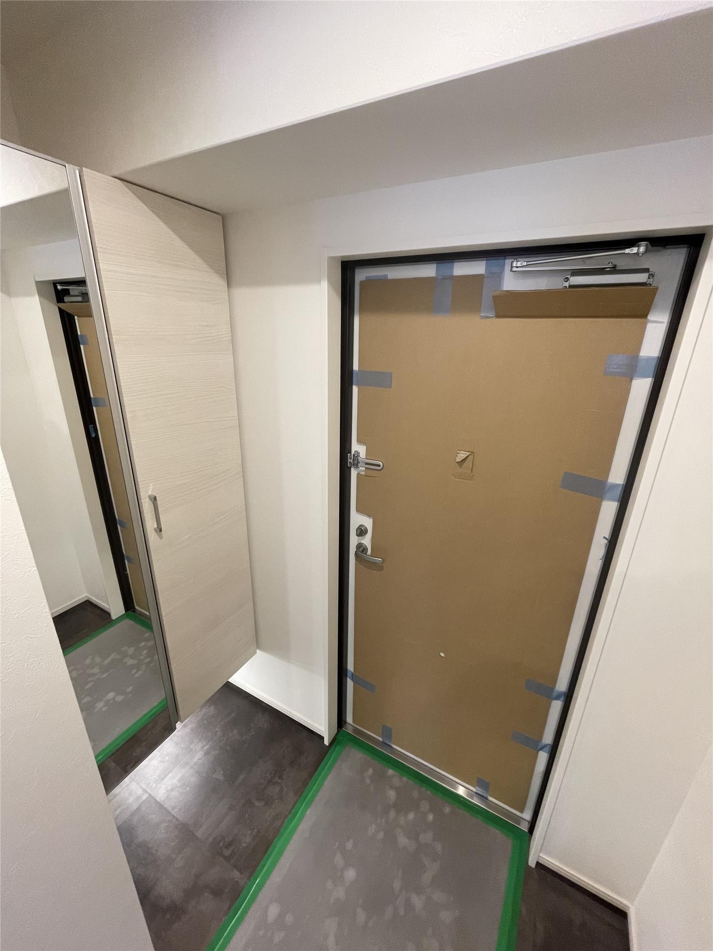 玄関　※モデルルーム写真となります※