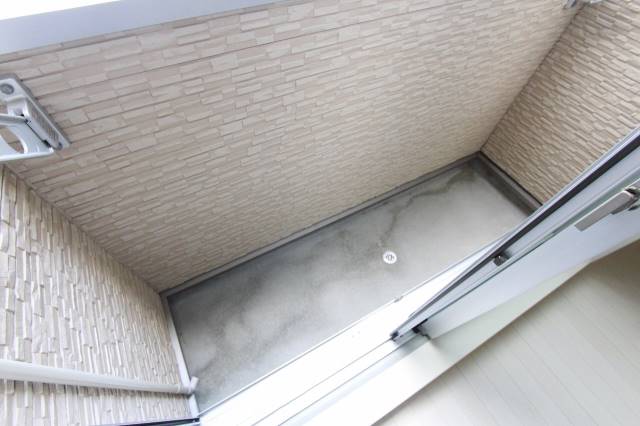 バルコニー　※１０２号室室内参照