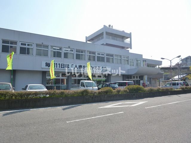 役所　三郷町役場（役所）まで1996m