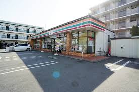 コンビニ　セブンイレブン小平小川東町1丁目店（コンビニ）まで728m