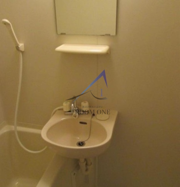 洗面設備　洗面台です。