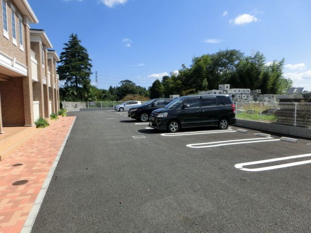 駐車場　敷地内の駐車場もあります。