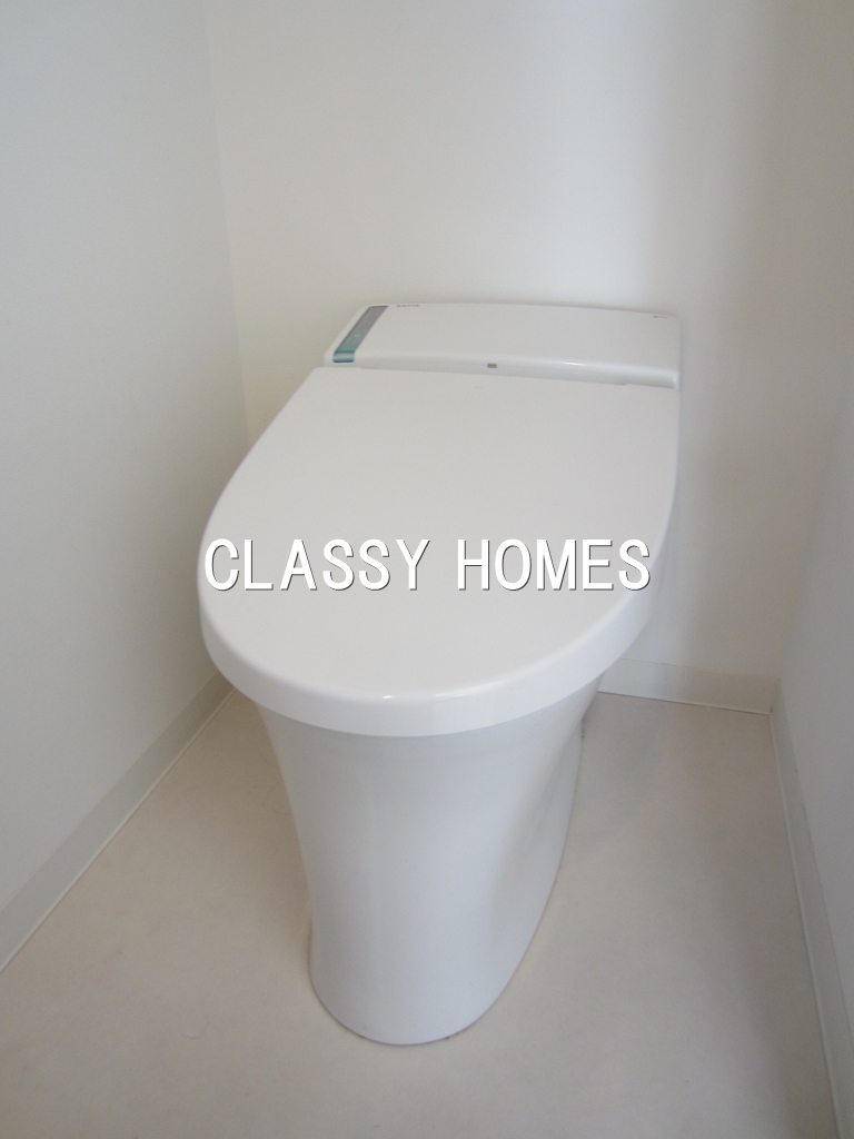 トイレ　2011年竣工品川イースト：トイレ