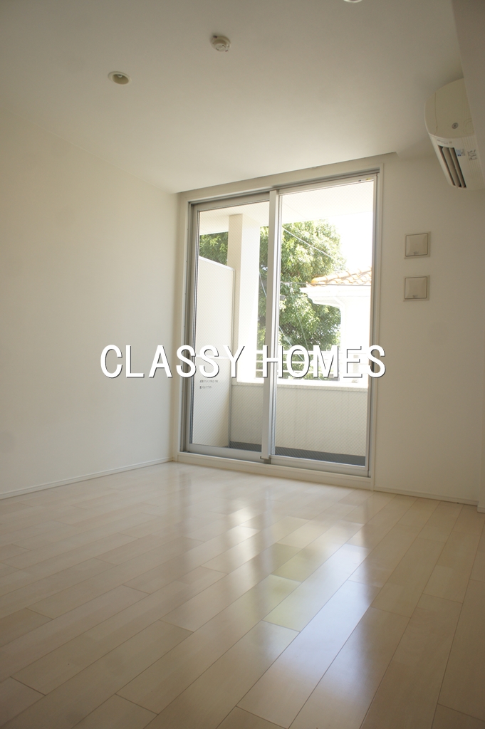 居室・リビング　2011年竣工品川イースト：居室