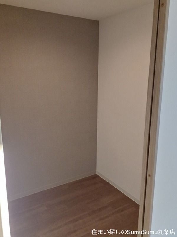 収納　反転参照写真