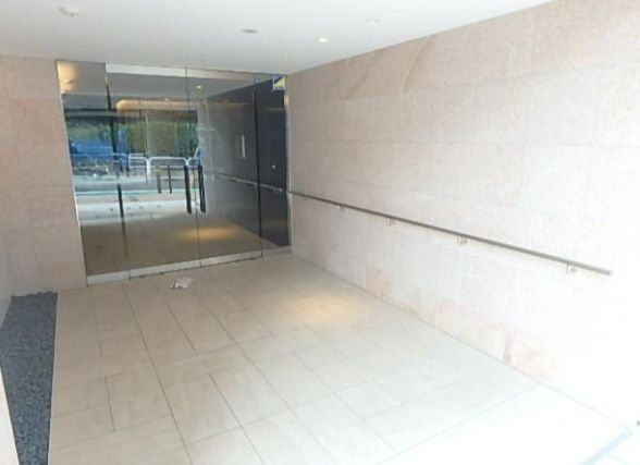 エントランス　☆共用部分☆