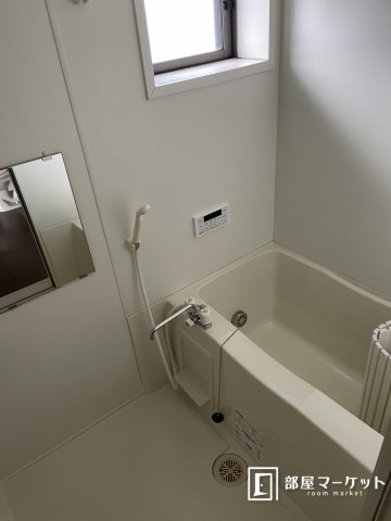 バス・シャワールーム　同型タイプ