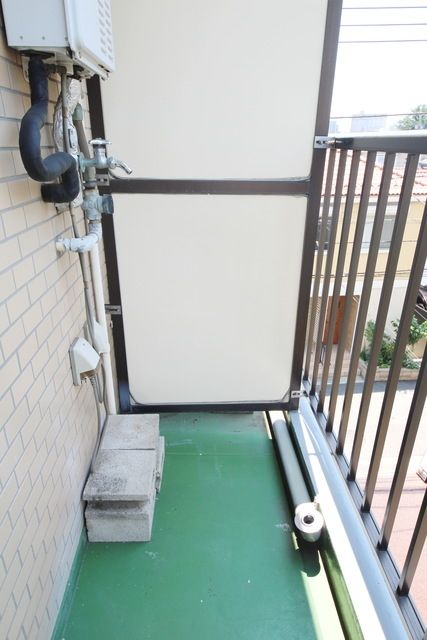バルコニー　★洗濯機置き場（屋内に設置予定）★