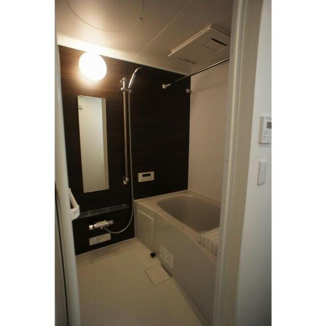 バス・シャワールーム　?