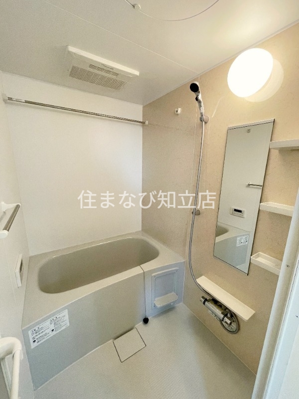 バス・シャワールーム　同型完成モデル