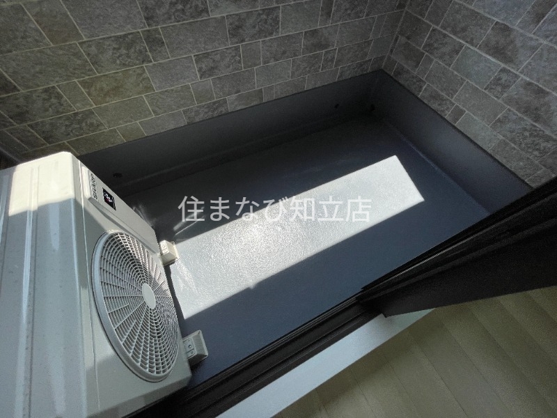 バルコニー　同型完成モデル