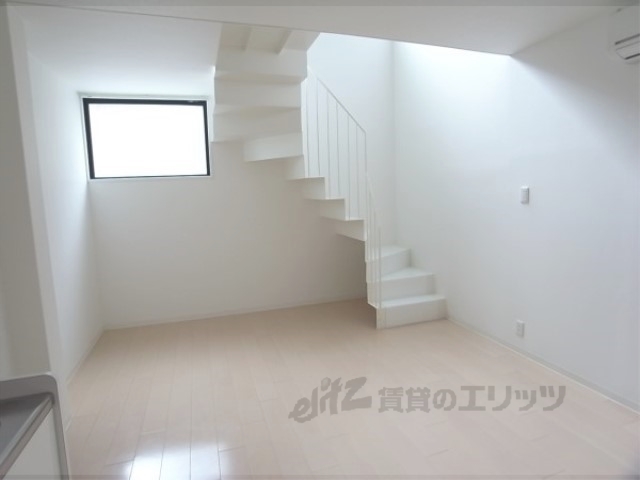 居室・リビング　リビング