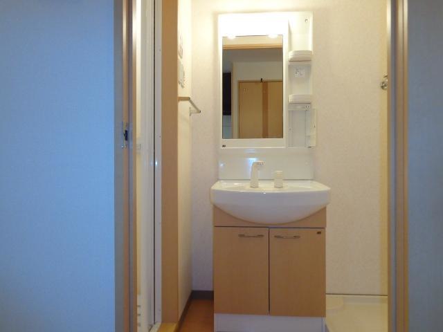 洗面設備　人気の独立洗面台(*^^*)