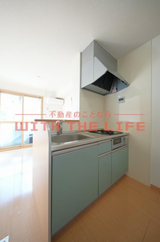 キッチン　コンパクトなキッチンで掃除もラクラク