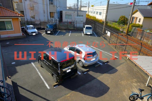 駐車場　駐車場があります