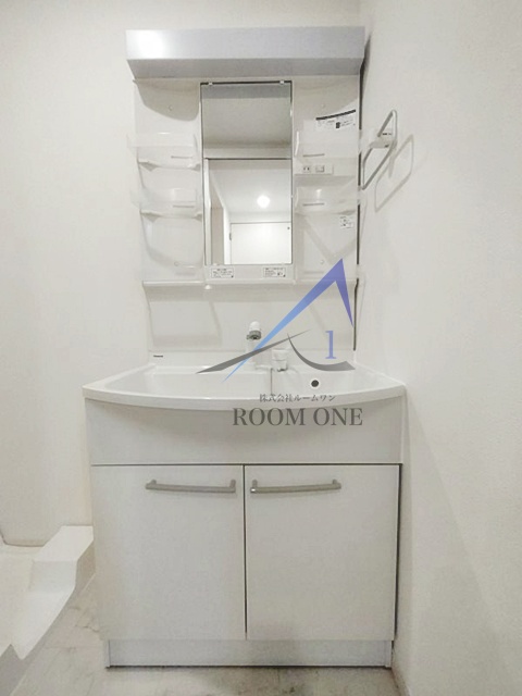 洗面設備　洗面台です。