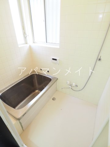 バス・シャワールーム　追い焚き付き