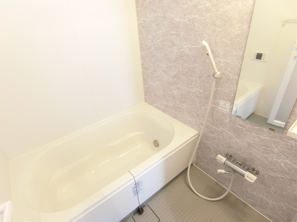 バス・シャワールーム　追炊き完備！