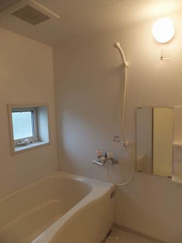 バス・シャワールーム　間取り反転号室参照