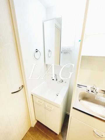 洗面設備　洗面台です。※同一仕様です。