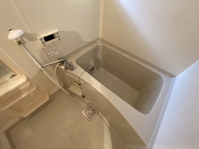 バス・シャワールーム　一日の疲れを癒してくれる大事な場所。