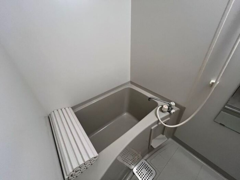 バス・シャワールーム　図面と現状に相違がある場合には現状を優先