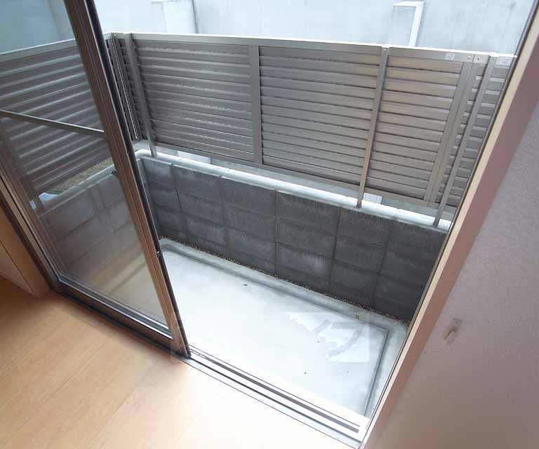 バルコニー　・お問い合わせは京都ライフまで・