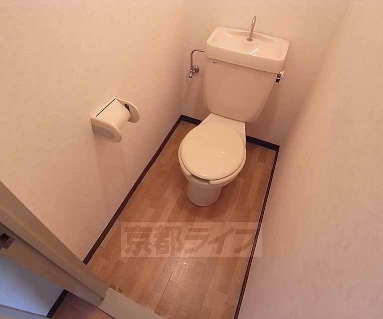 トイレ　ゆったりとしたトイレ。